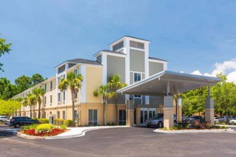 Holiday Inn Express CHARLESTON US HWY 17 & I-526 1