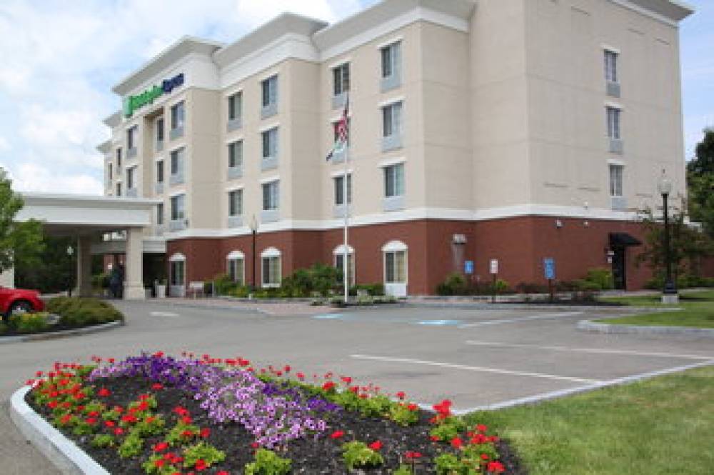 Holiday Inn Express CORTLAND 1