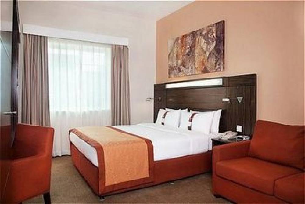 Holiday Inn Express DUBAI - SAFA PARK 3