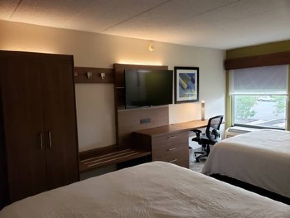 Holiday Inn Express EDGEWOOD-ABERDEEN-BEL AIR 7