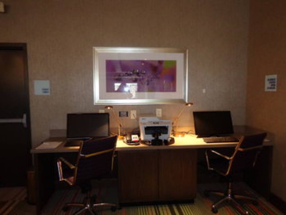 Holiday Inn Express FRISCO LEGACY PARK AREA 8