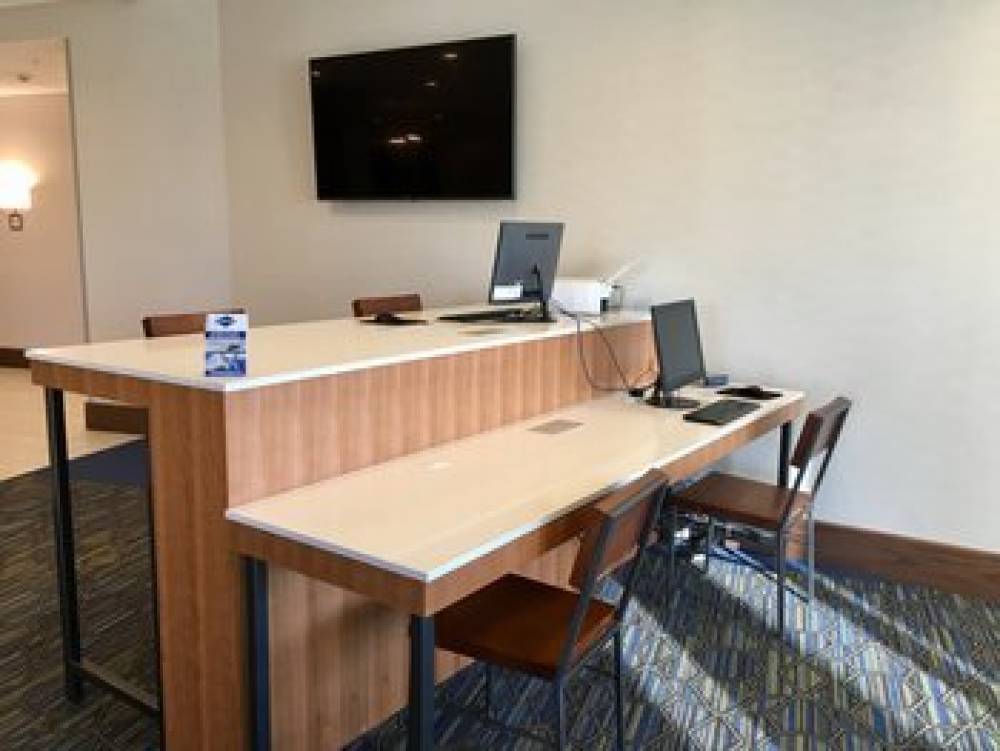 Holiday Inn Express GRAND ISLAND - NIAGARA FALLS 9