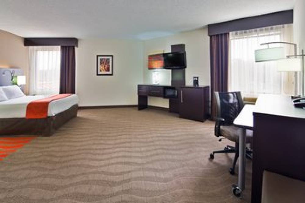 Holiday Inn Express HARRISBURG NE 8