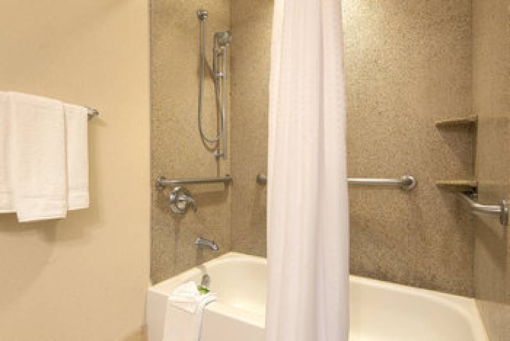 Holiday Inn Express HASKELL-WAYNE AREA 6