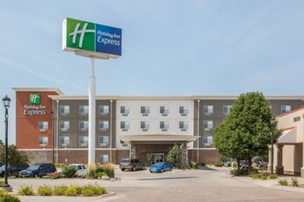 Holiday Inn Express HASTINGS 1