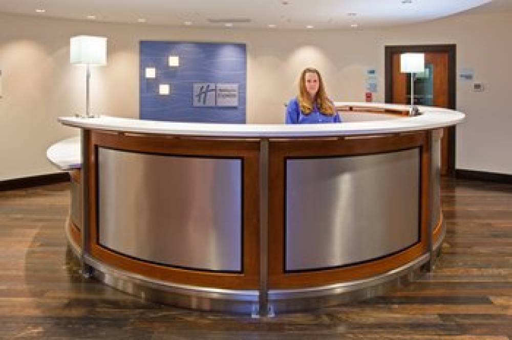 Holiday Inn Express Indianapolis Fishers