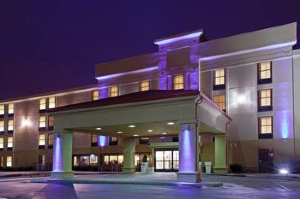 Holiday Inn Express INDIANAPOLIS SOUTH  4