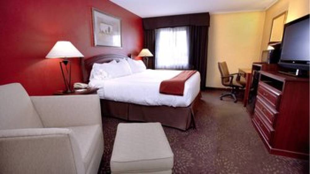 Holiday Inn Express JAMESTOWN 9