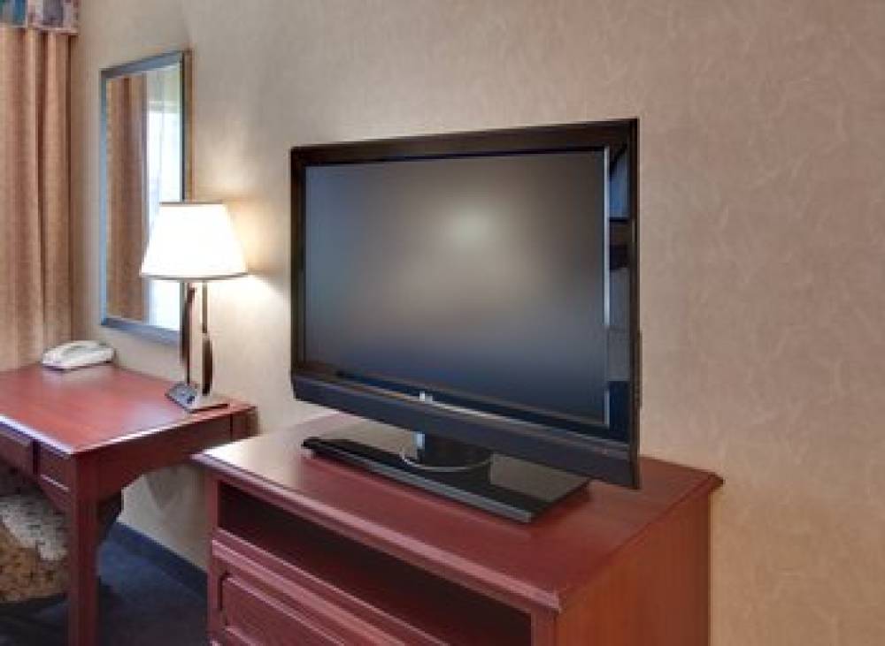 Holiday Inn Express JAMESTOWN 10