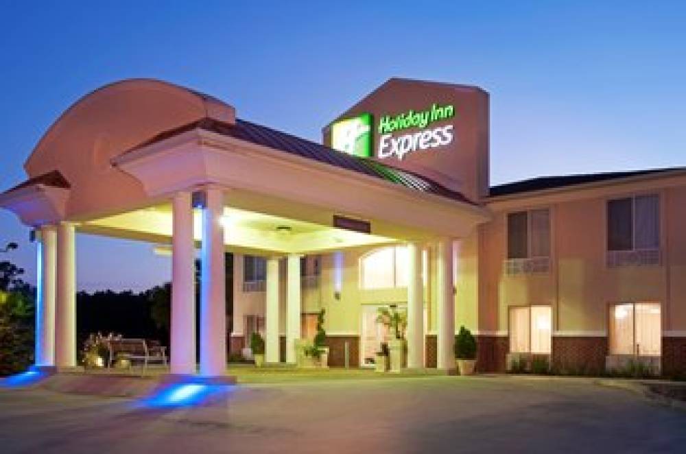 Holiday Inn Express LEESVILLE-FT. POLK 7