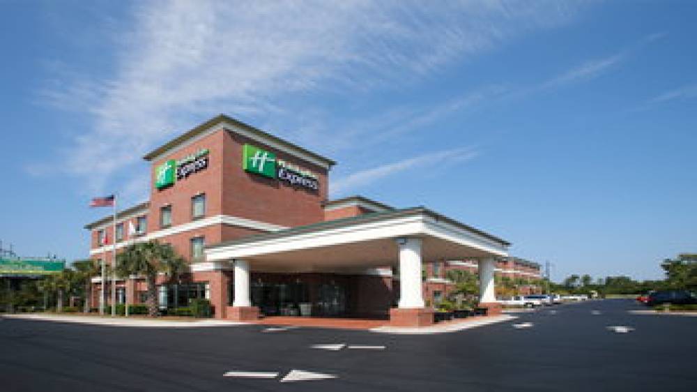 Holiday Inn Express LELAND - WILMINGTON AREA 7