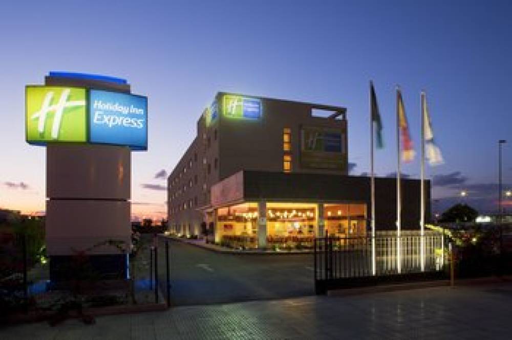 Holiday Inn Express MALAGA AIRPORT 7