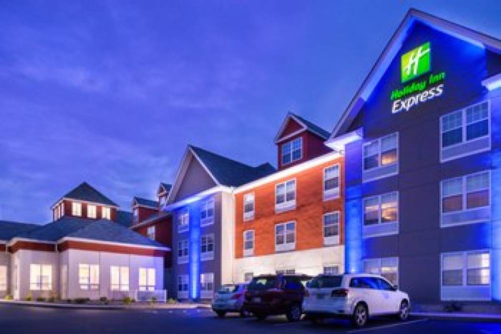 Holiday Inn Express Mystic Groton Area