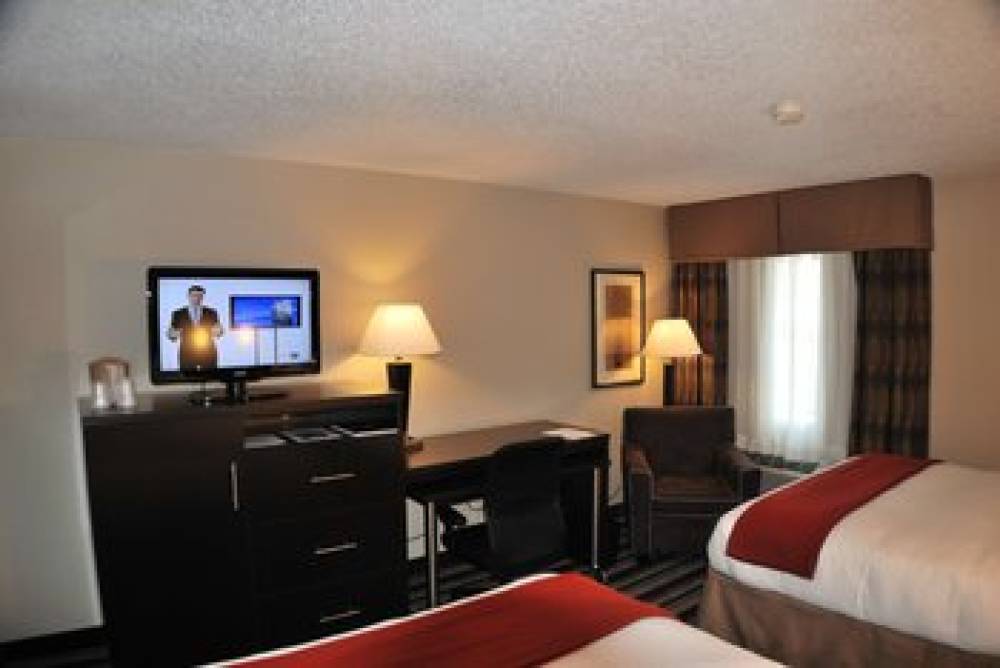 Holiday Inn Express NASHVILLE W I40/WHITEBRIDGE RD 6