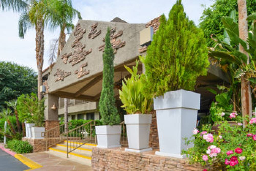 Holiday Inn Express Palm Desert