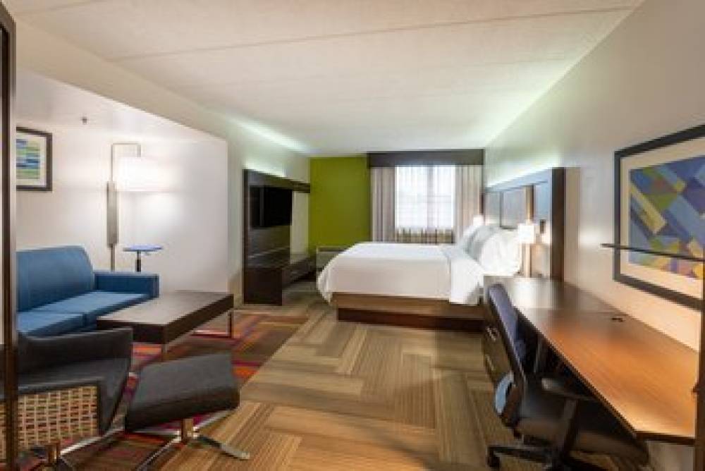 Holiday Inn Express PHILADELPHIA NE - BENSALEM 10