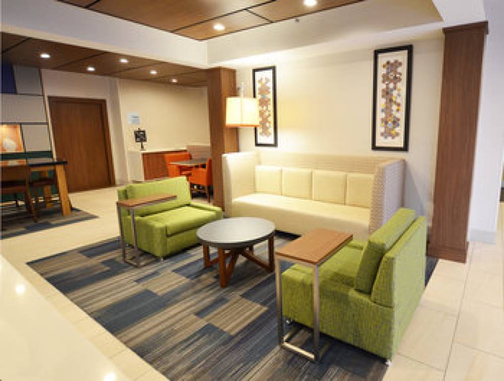 Holiday Inn Express PITTSBURGH-BRIDGEVILLE 5