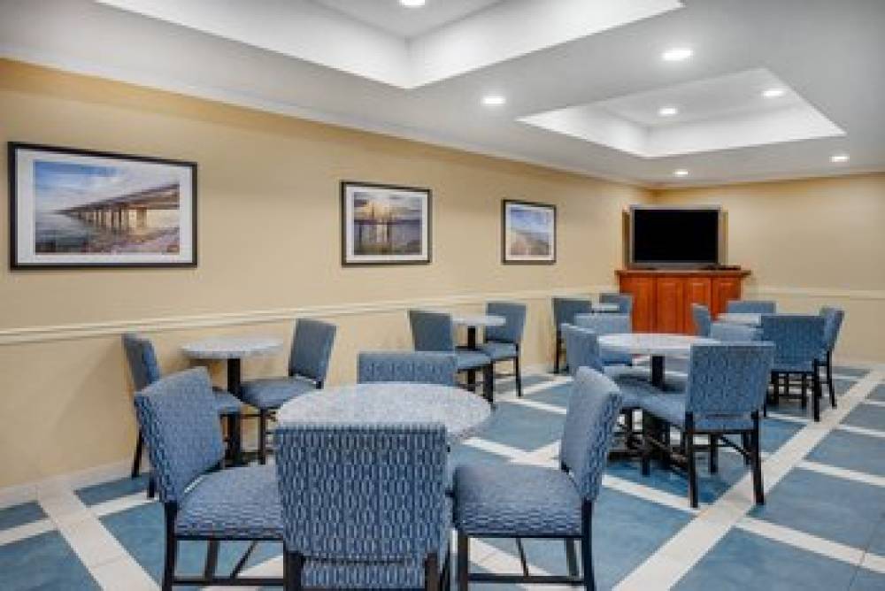 Holiday Inn Express POCOMOKE CITY 8