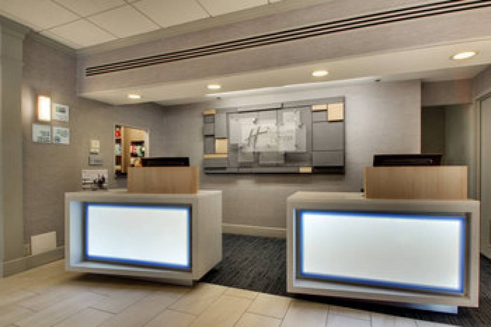 Holiday Inn Express POUGHKEEPSIE 8