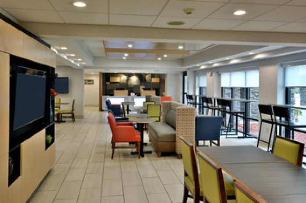 Holiday Inn Express RALEIGH-DURHAM AIRPORT 7