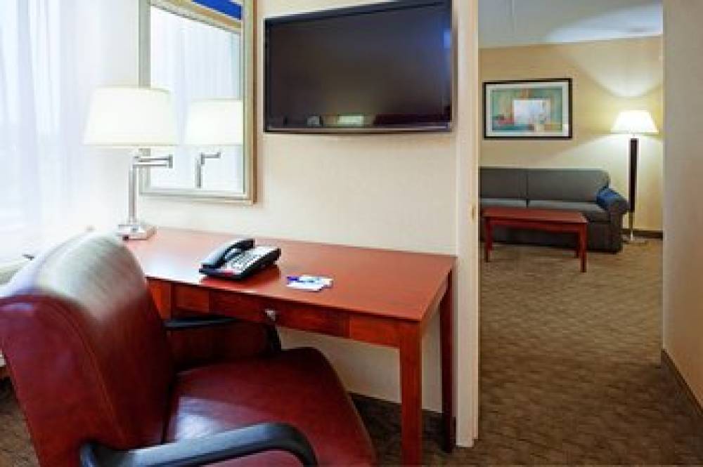 Holiday Inn Express RAMSEY-MAHWAH 3