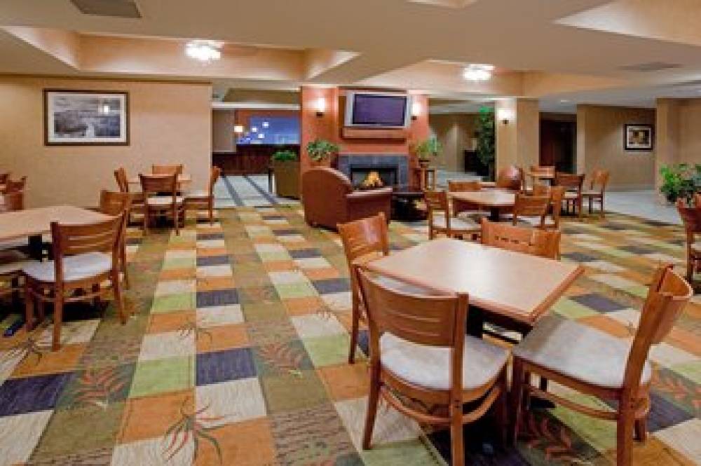 Holiday Inn Express RAWLINS 6