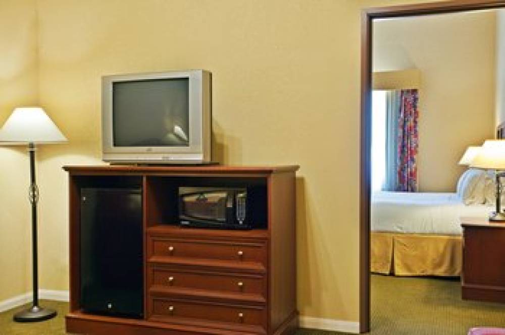 Holiday Inn Express SALADO-BELTON 3