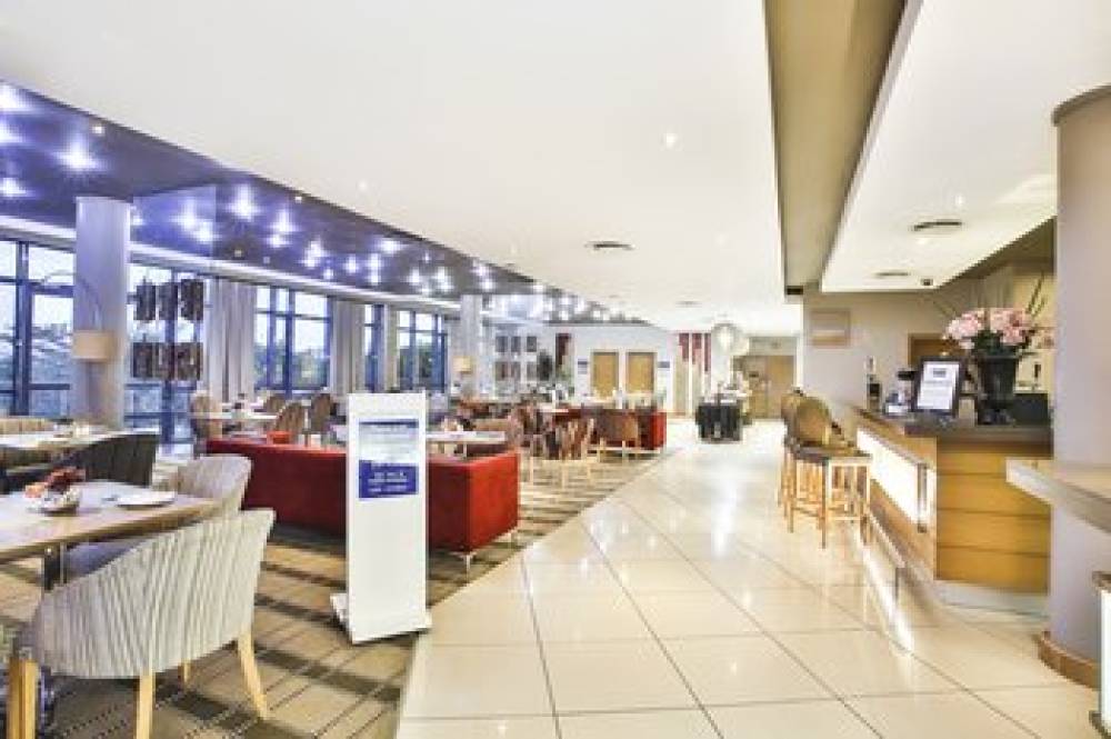 Holiday Inn Express SANDTON - WOODMEAD 4