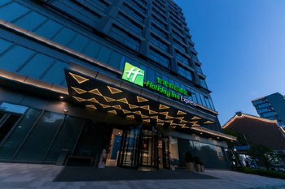 Holiday Inn Express SHANGHAI TANGZHEN 5