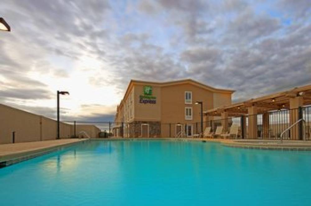 Holiday Inn Express SIERRA VISTA 5