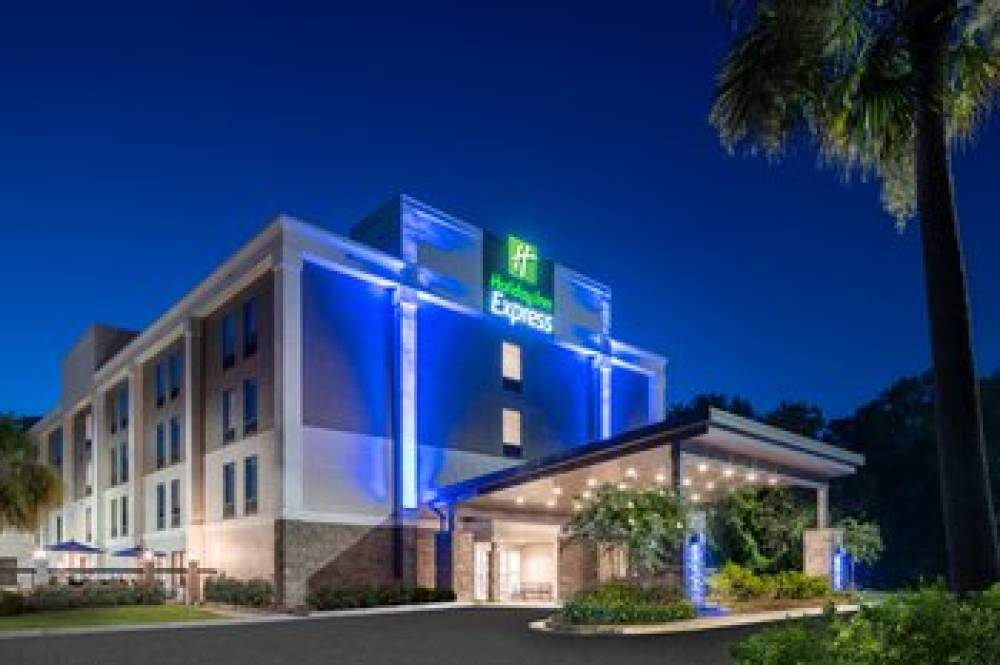 Holiday Inn Express STATESBORO 1