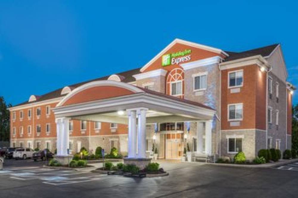 Holiday Inn Express & Suites 1000 ISLANDS - GANANOQUE 1