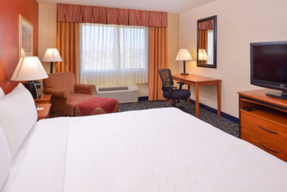 Holiday Inn Express & Suites ALAMOSA 4