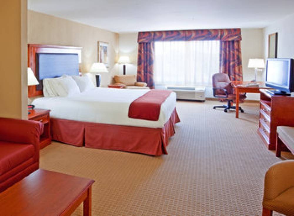 Holiday Inn Express & Suites ALBANY AIRPORT AREA - LATHAM 8