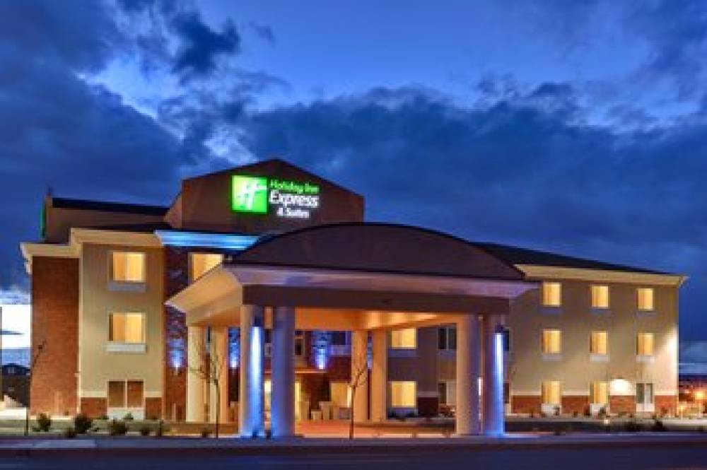 Holiday Inn Express & Suites ALBUQUERQUE AIRPORT 1