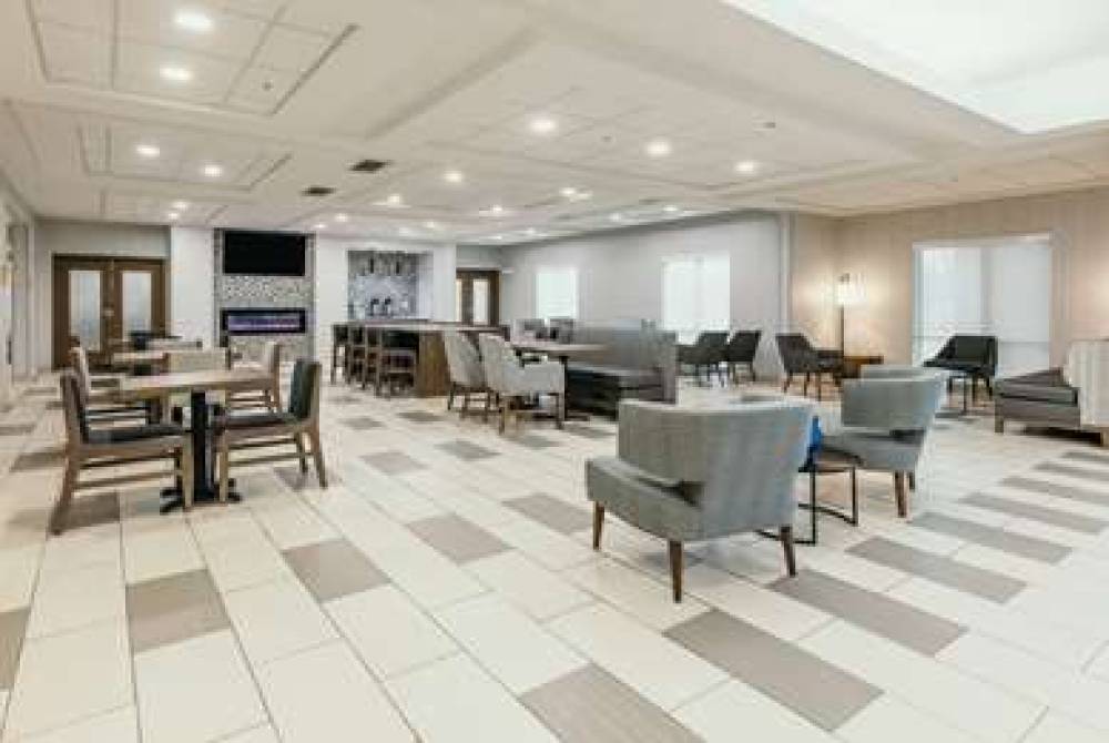 Holiday Inn Express & Suites ANKENY-DES MOINES 5