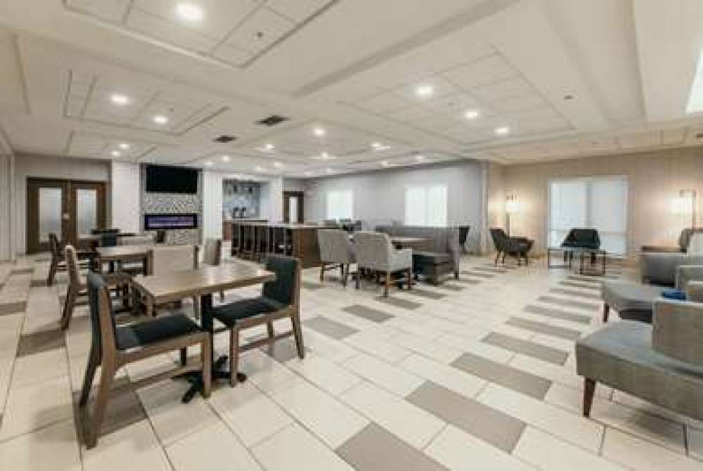 Holiday Inn Express & Suites ANKENY-DES MOINES 6