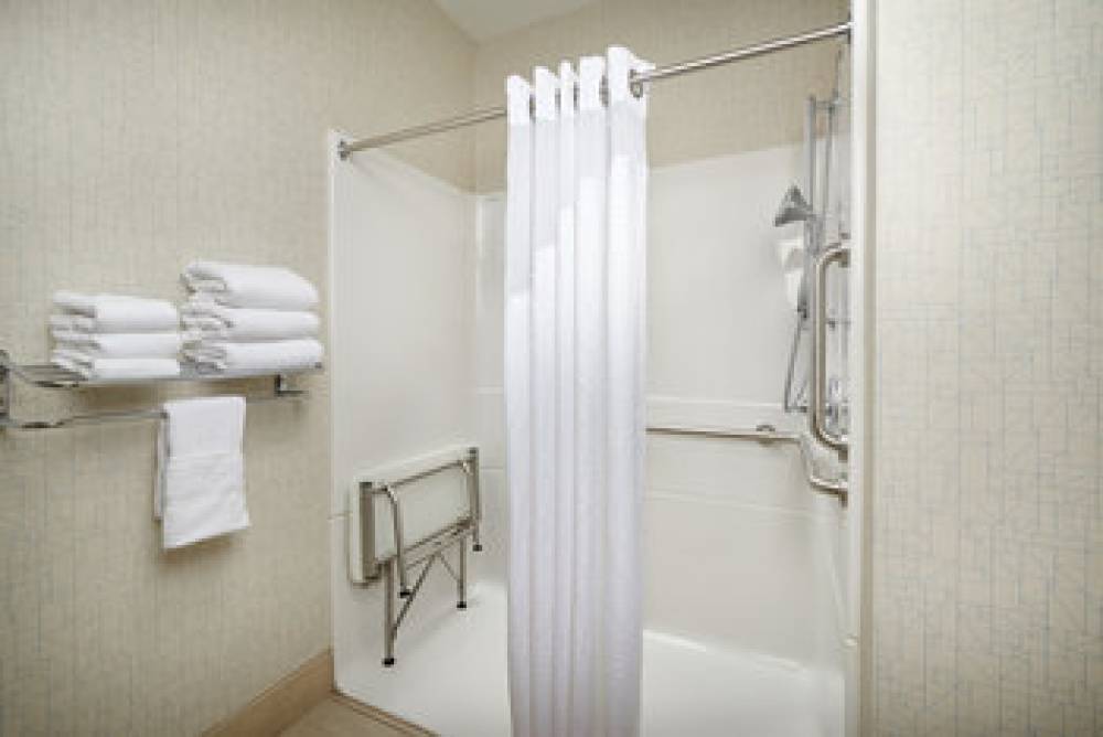 Holiday Inn Express & Suites ANNISTON/OXFORD 10