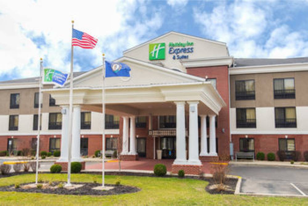 Holiday Inn Express & Suites ASHLAND 1