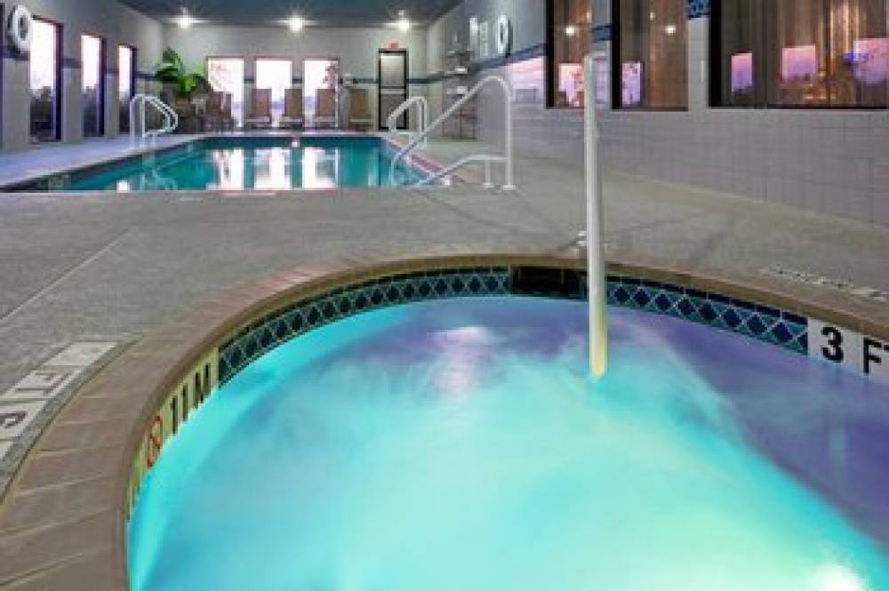 Holiday Inn Express & Suites AUSTIN NE - HUTTO 3