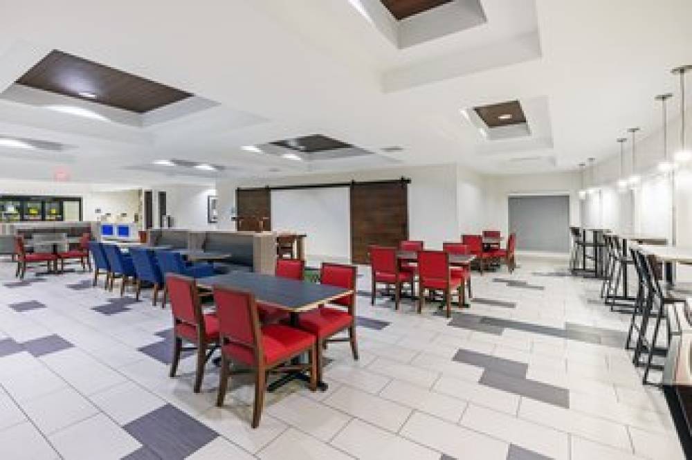 Holiday Inn Express & Suites AUSTIN NW - LAKEWAY 10