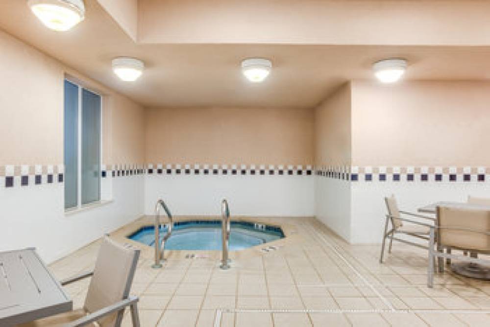 Holiday Inn Express & Suites BETHLEHEM 4