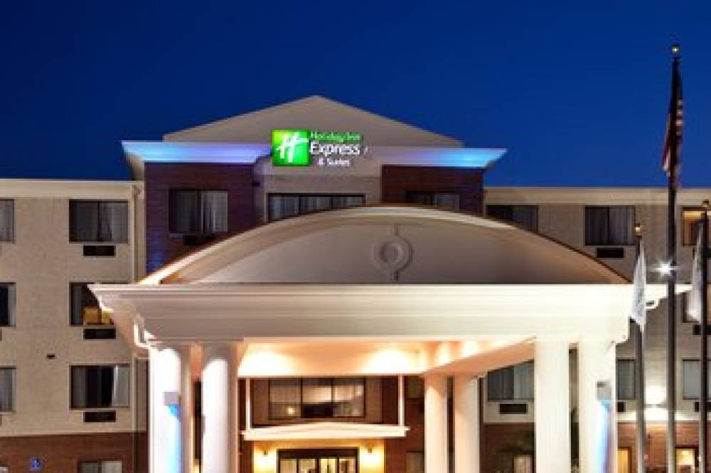 Holiday Inn Express & Suites BILOXI- OCEAN SPRINGS 5