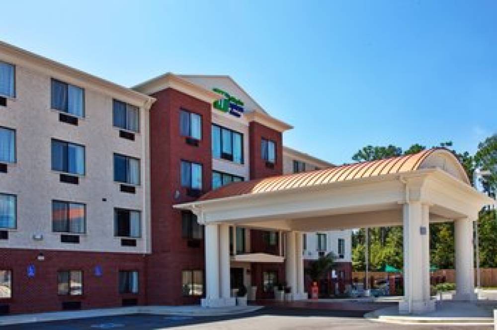 Holiday Inn Express & Suites BILOXI- OCEAN SPRINGS 1