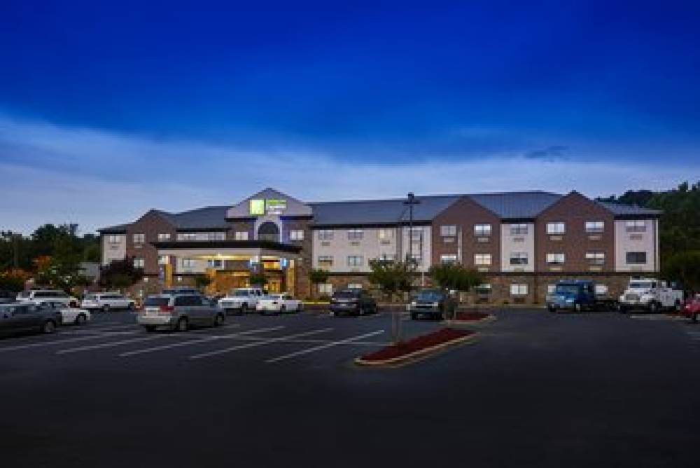 Holiday Inn Express & Suites BIRMINGHAM SOUTH - PELHAM 1