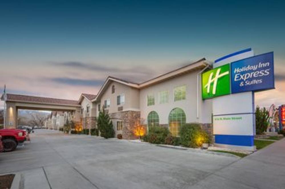 Holiday Inn Express & Suites BISHOP 1