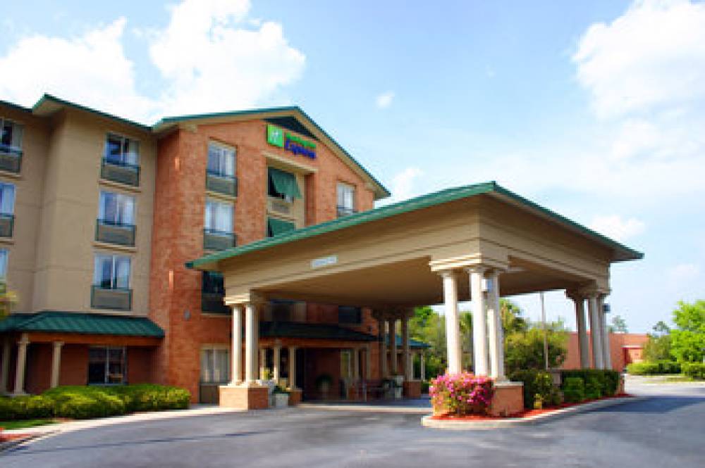 Holiday Inn Express & Suites BLUFFTON @ HILTON HEAD AREA 7