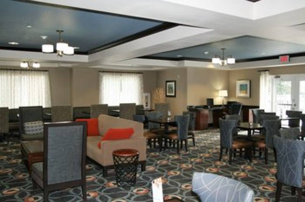 Holiday Inn Express & Suites BROOKSVILLE WEST 10