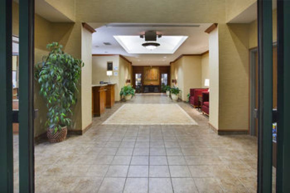 Holiday Inn Express & Suites BRYAN-MONTPELIER 2