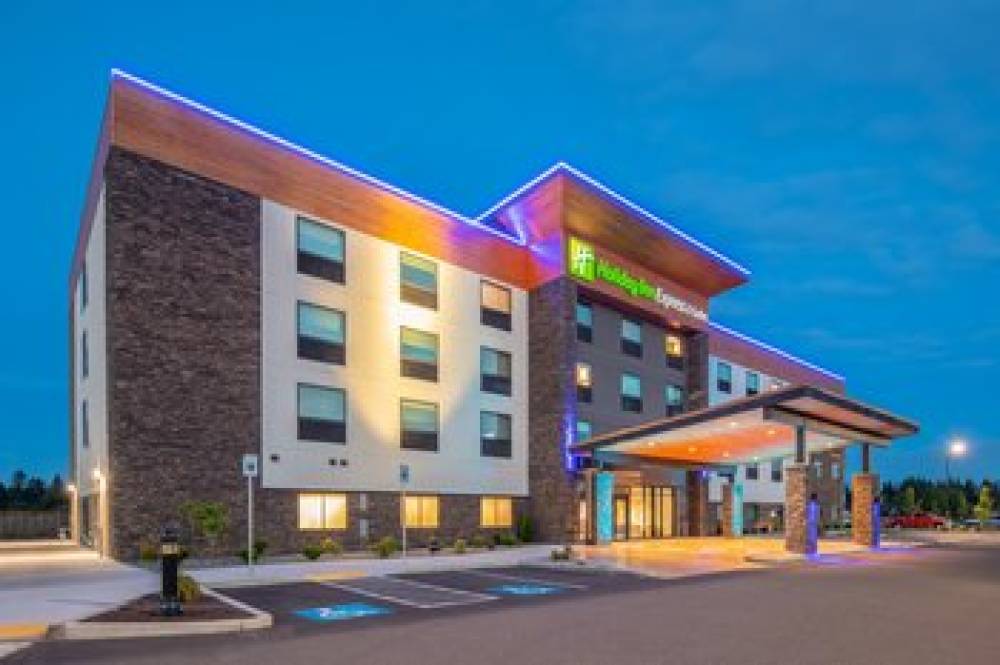 Holiday Inn Express & Suites Camas Vancouver